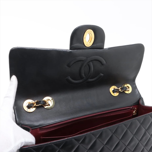 Authentic JUMBO CHANEL XL single flap lambskin black crossbody - Picture 12 of 14